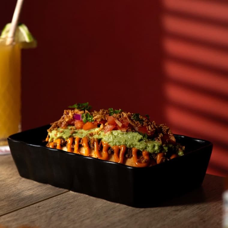 Le Mexicain : bœuf effiloché, pico de gallo et guacamole
